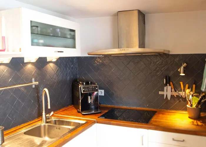 Vakantiehuis Family 3 Bedrooms With Garden *